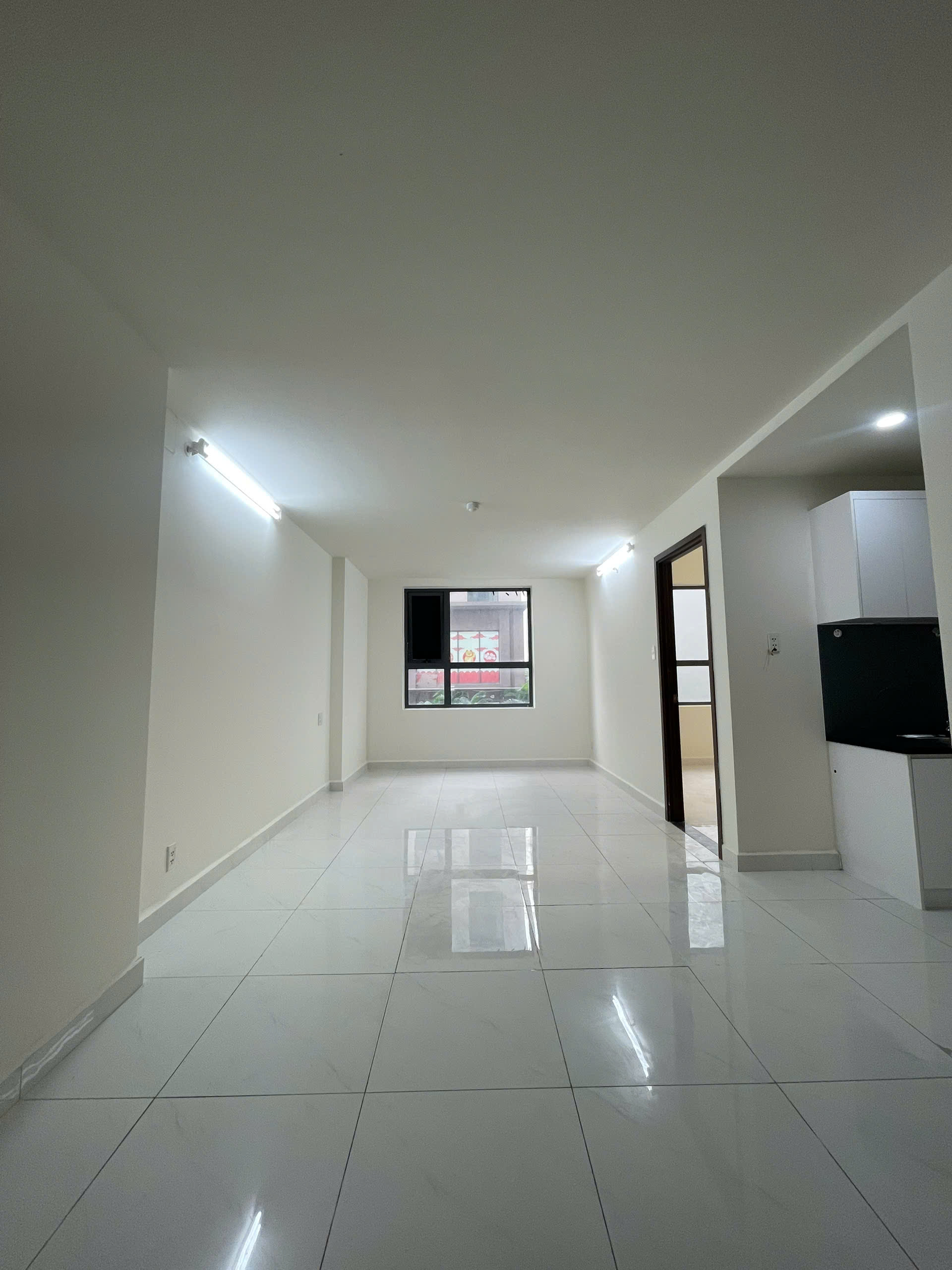 Cho thuê shophouse 151m2 , trệt , lầu , 3wc , 3pn . 15tr Ngay 2225 Phạm Thế Hiển , Q.8 - Ảnh 2